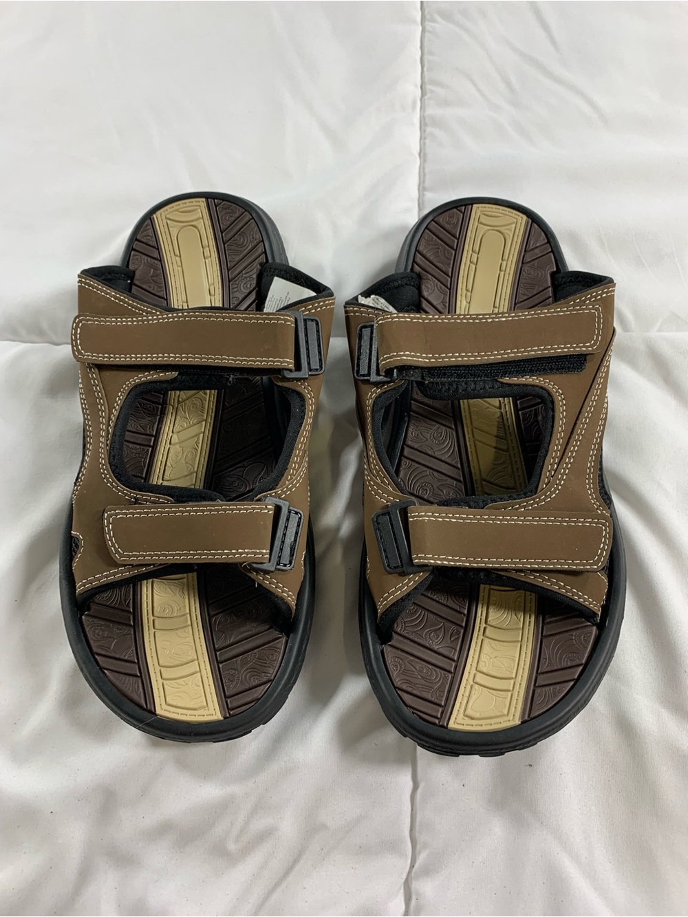 Preloved atlas sandals size 10
